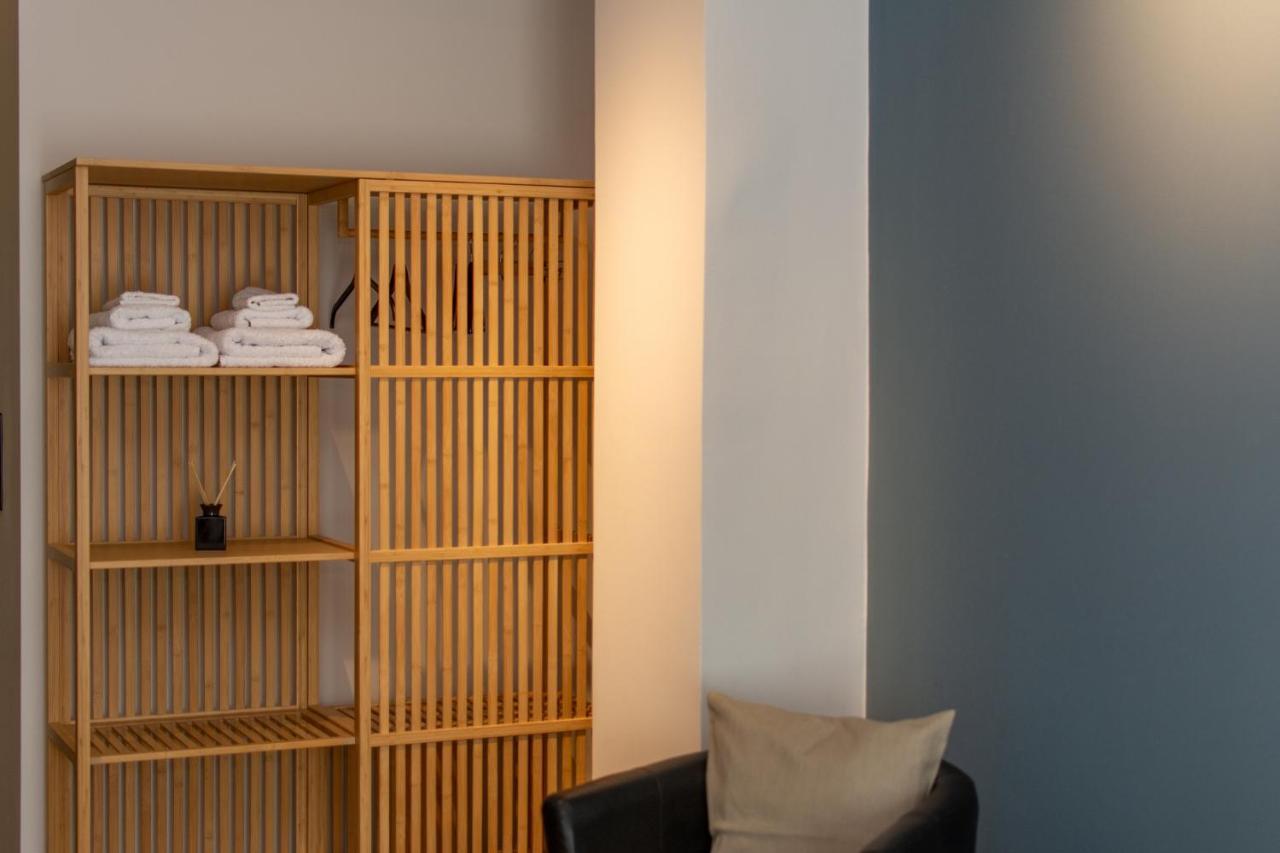 Studio 48, Cozy Apartment In Kalamata City Center Exterior foto